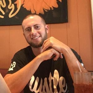 Meet your Posher, Chase